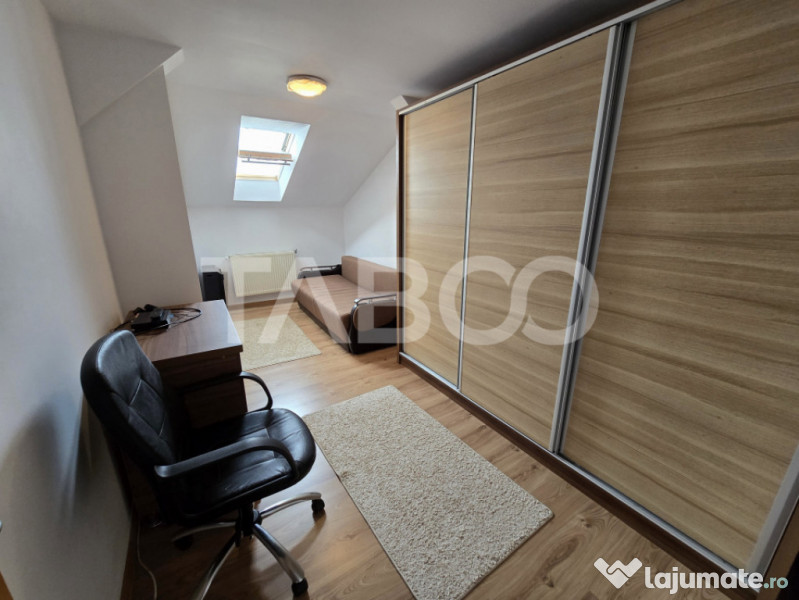 Apartament de vanzare 4 camere decomandat 74 mpu Valea Aurie