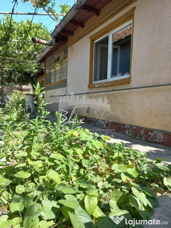 Teren de 435mp cu utilitati si deschidere 14 m- Coiciu / co