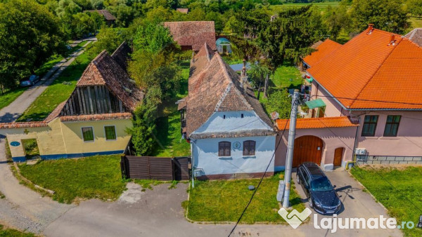 Casă saseasca cu Poveste in inima Transilvaniei/5500 mp ...