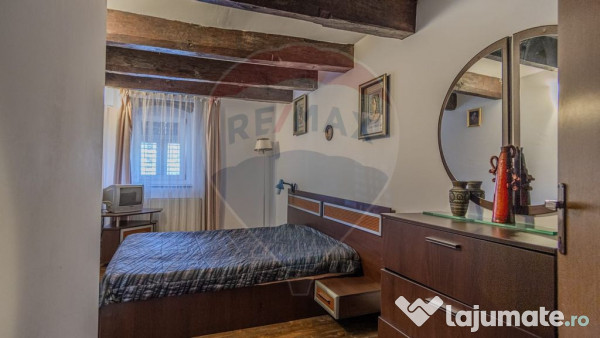 Casă saseasca cu Poveste in inima Transilvaniei/5500 mp ...