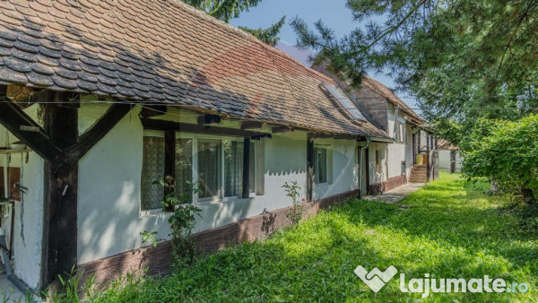 Casă saseasca cu Poveste in inima Transilvaniei/5500 mp ...