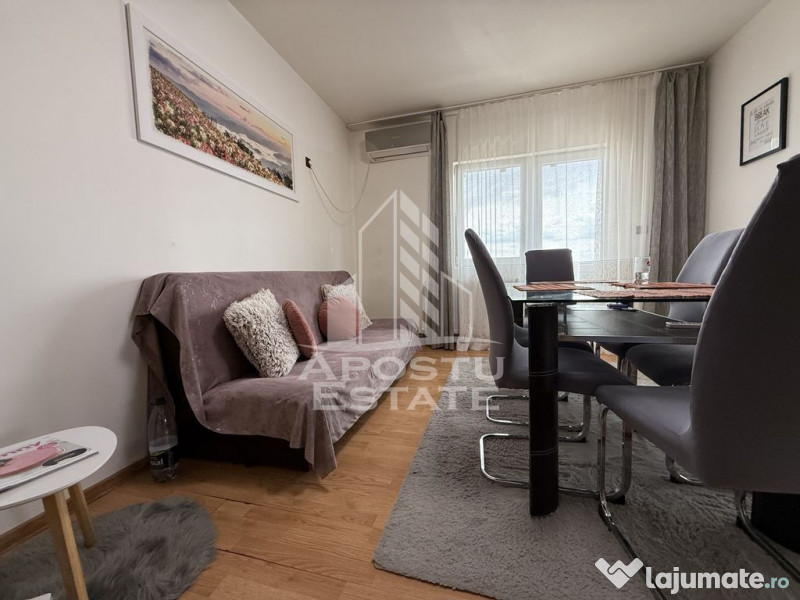 Apartament cu 3 camere, centrala proprie, zona Soarelui 