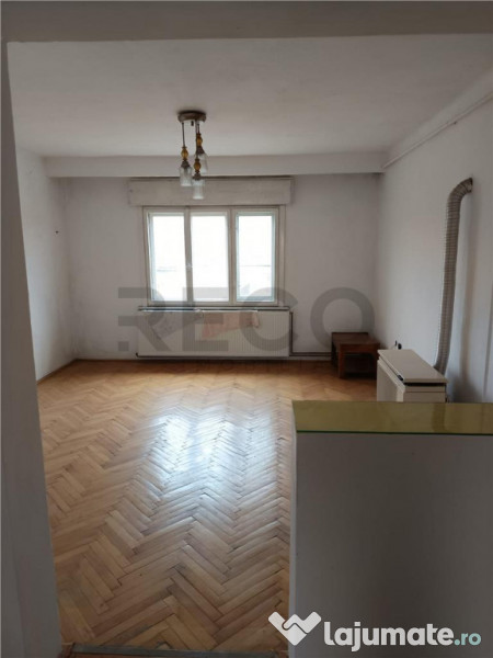 RECO CASA CU ETAJ IN MARGHITA 