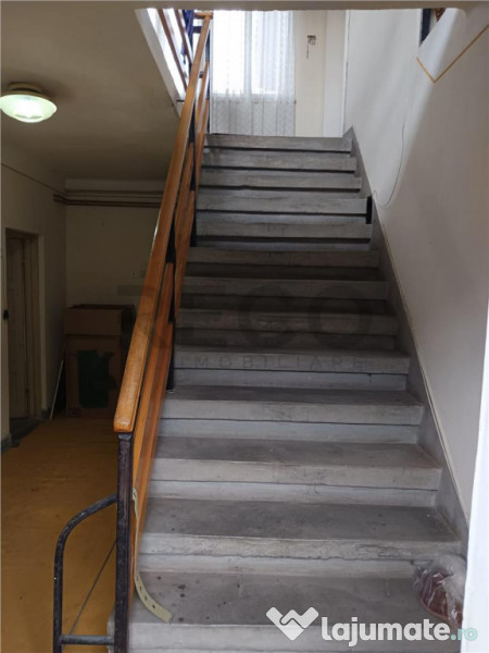 RECO CASA CU ETAJ IN MARGHITA 