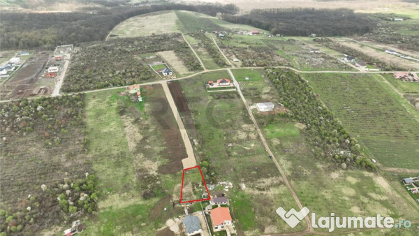 RECO, teren intravilan in Paleu 