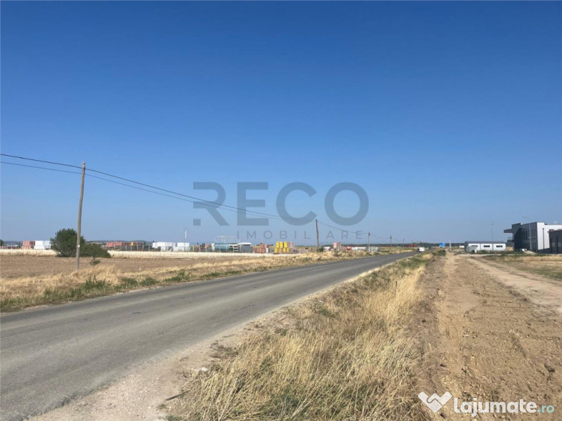 RECO Teren extravilan cu acces la drumul Oradea-Livada de B 