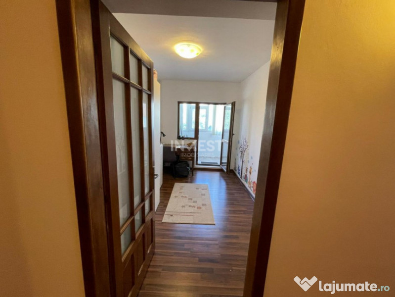 De vanzare! 3 camere, renovat, zona Pacurari - Alpha Bank, I 