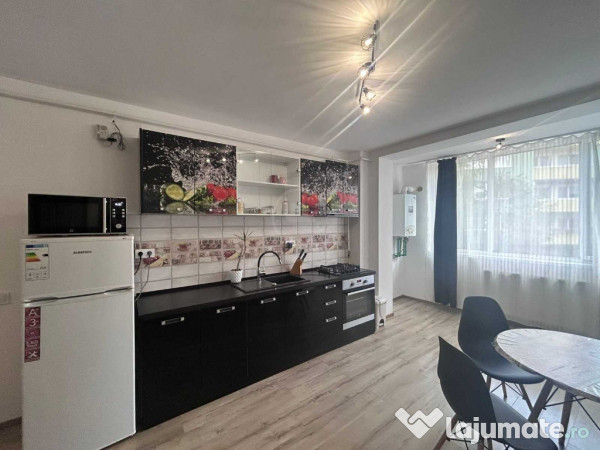 Apartament 2 camere zona Florilor 