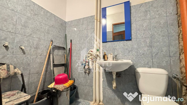 Apartament cu 2 camere, etajul intai, balcon 