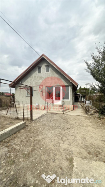 Casa de in Poiana cu Teren de 350 mp 