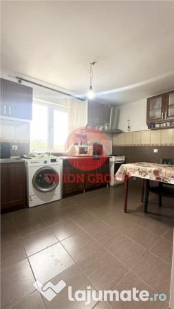 Casa de in Poiana cu Teren de 350 mp 