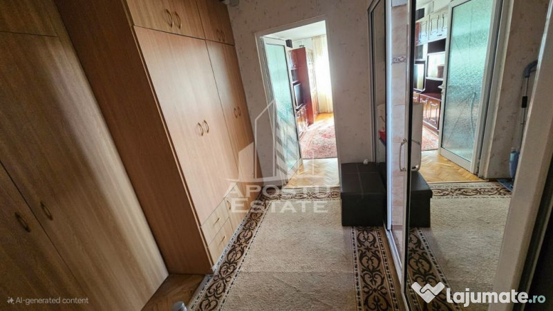 Apartament cu 3 camere, 2 bai, in Circumvalatiunii 