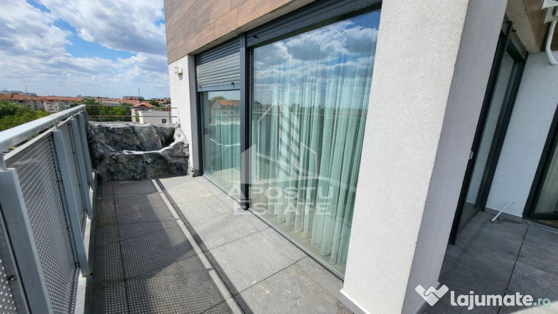 Penthouse de lux,cu 3 camere,terasa 70 mp,nou,Calea Lipovei