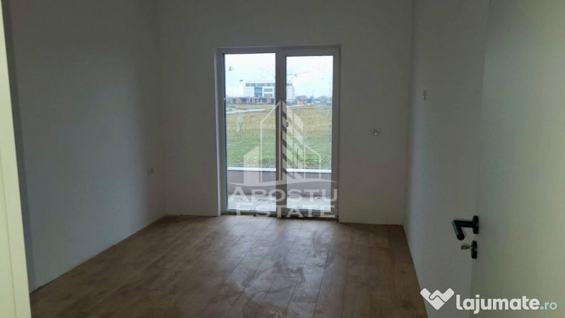 Apartamente cu 2 camere, etaj intermediar, bloc nou, Toro...