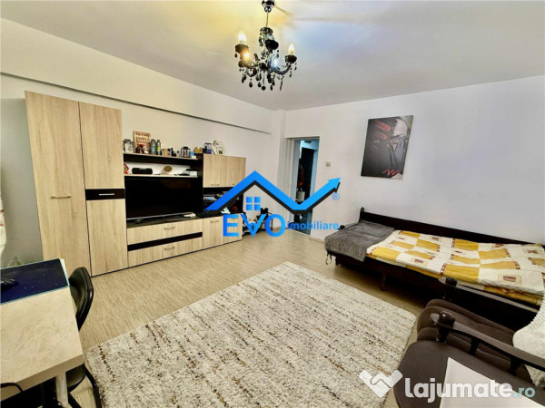 Se inchiriaza, apartament 2 camere, etajul 3 cu lift, CENTRU
