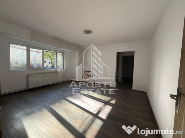Apartament 2 camere, semidecomandat, renovat, zona Girocului