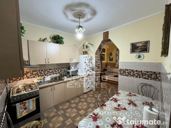 Casa individuala cu 2 camere, 2 bai in zona Odobescu, Com...