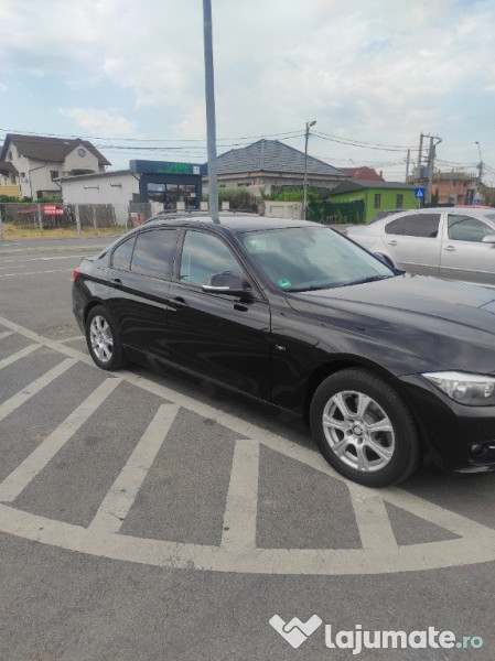 BMW Seria 3 F30 Sport Line 320d Xdrive 4x4 184 CP Automat