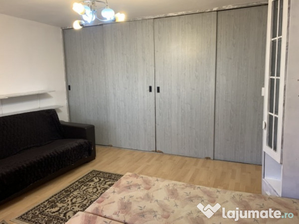 Inchiriez apartament 2 camere,decomandat, 60mp,Timisoara, 400euro