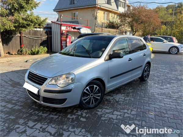 Vw polo 1.4i an 2010 impecabil garantie 