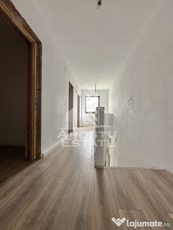 Duplex cu 4 camere, 2 bai si dressing in Giroc la asfalt. 