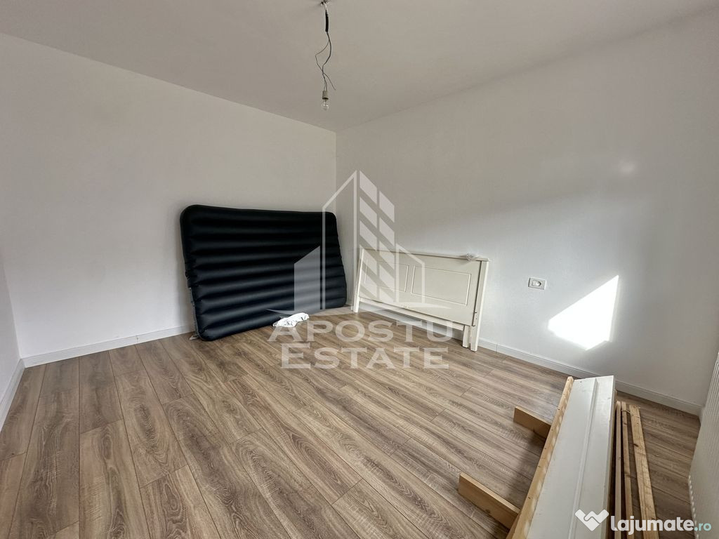 Duplex cu 4 camere, 2 bai si dressing in Giroc la asfalt. 