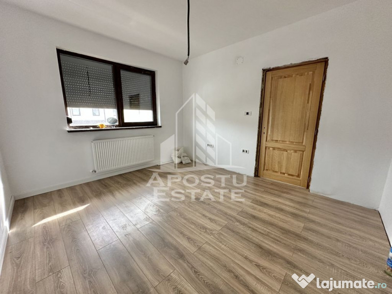 Duplex cu 4 camere, 2 bai si dressing in Giroc la asfalt. 