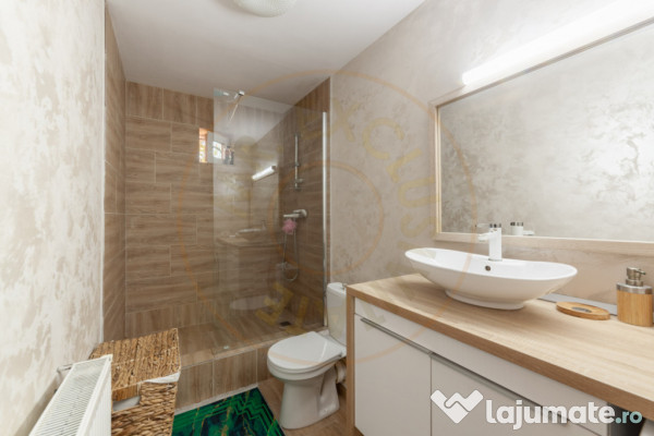 Casa cu priveliste - Stefanesti!