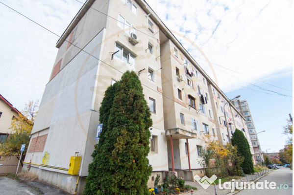 Garsoniera COCHETA Gavana, etaj 1. Comision 0% 