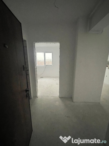 Apartament 2 camere, decomandat, cu balcon, Sos. Alexandriei