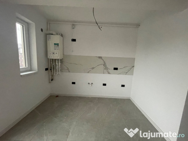 2 camere 47 mp, loc parcare cadastrat, zona Diamantului-Safirului