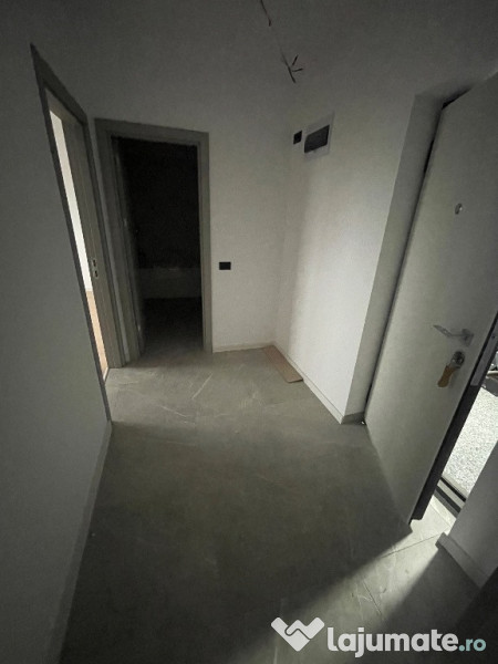 2 camere 47 mp, loc parcare cadastrat, zona Diamantului-Safirului