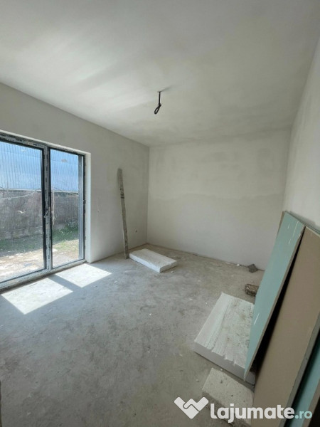 Apartament 2 camere| Bragadiru | Curte proprie 