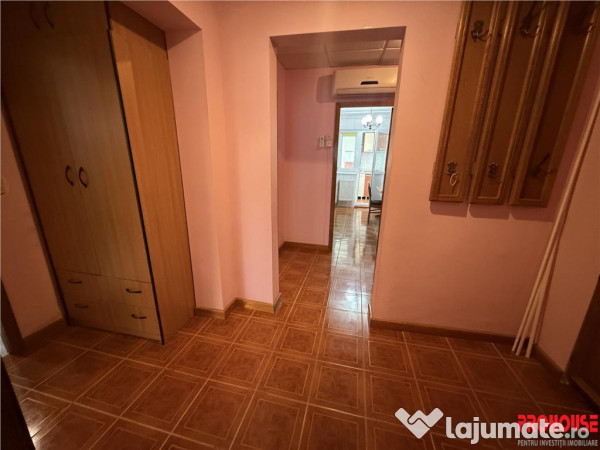 Bistrita Lac - apartament 3 camere decomandate - etajul 2