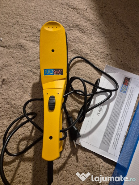 Placa de indreptat parul Eurostil profesional, noua, Spania 