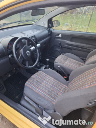 Vw Fox 1.0i 2010 impecabil 