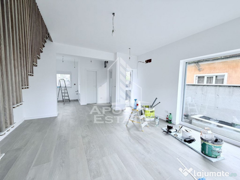 Locuinta moderna de tip duplex in Mehala, la doar 10 minu...