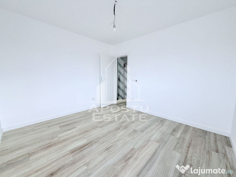 Locuinta moderna de tip duplex in Mehala, la doar 10 minu...