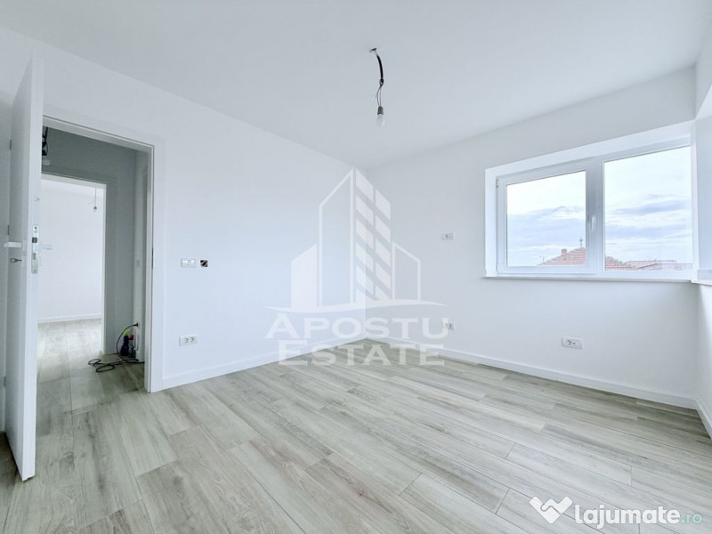 Locuinta moderna de tip duplex in Mehala, la doar 10 minu...