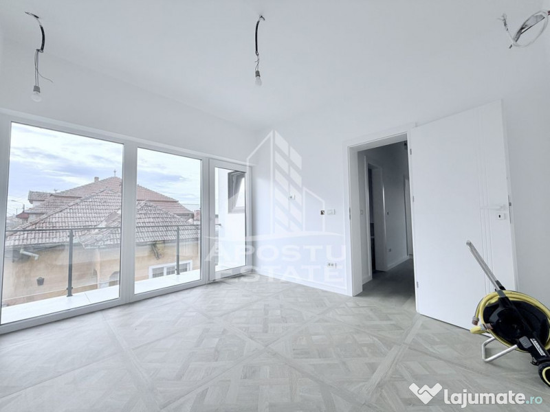 Locuinta moderna de tip duplex in Mehala, la doar 10 minu...