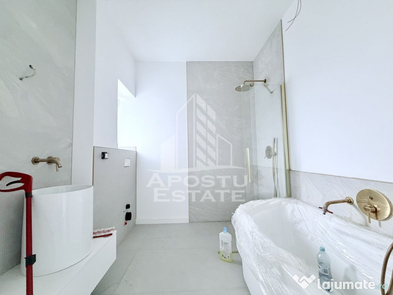 Locuinta moderna de tip duplex in Mehala, la doar 10 minu...