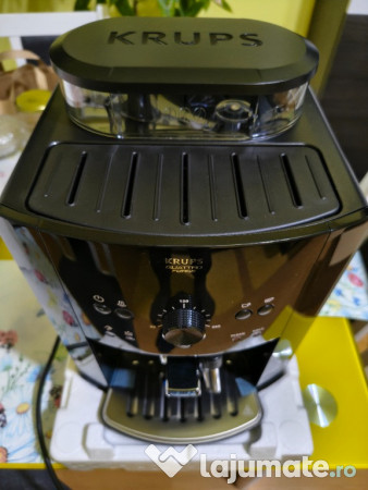 Espressor automatic Krups EA811010, tehnologie avansată. Nou. 