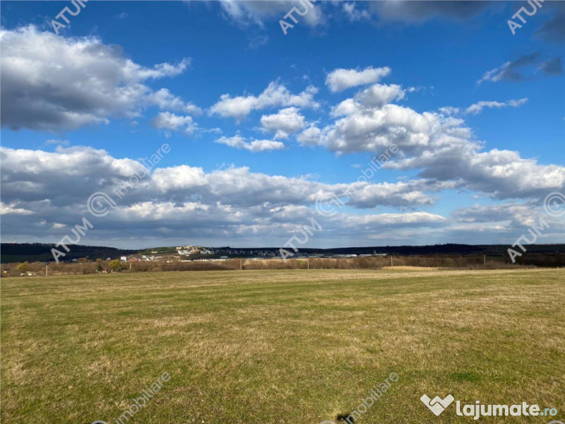 Parcela teren extravilan de 486 mp situat in Cristian