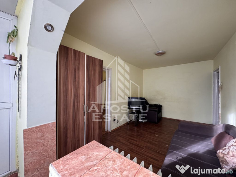 Apartament 2 camere , semidecomandat, 37mp utili, et.4/4,...