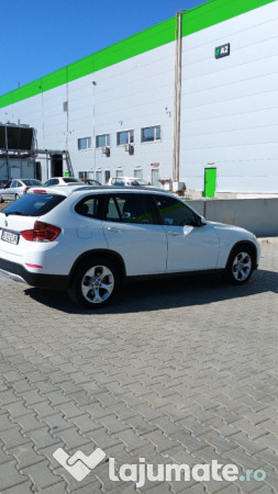 BMW X1 Xdrive masina 