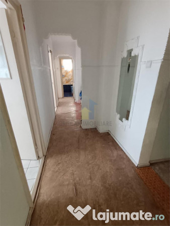 3 camere, confort 1 decomandat, 64 mp, Viziru 3