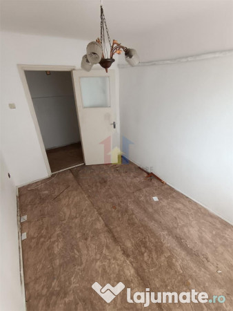 3 camere, confort 1 decomandat, 64 mp, Viziru 3