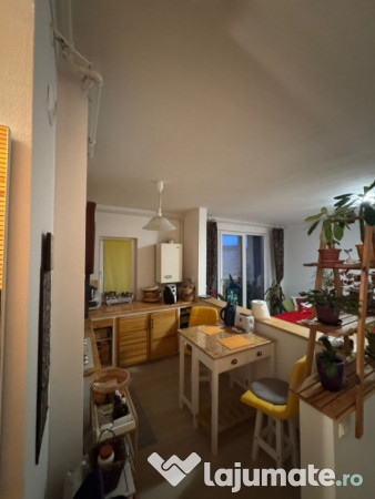 Apartament 3 camere, 57 mp, zona Progresul