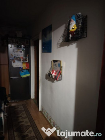 Apartament 2 camere zona Tractoru 