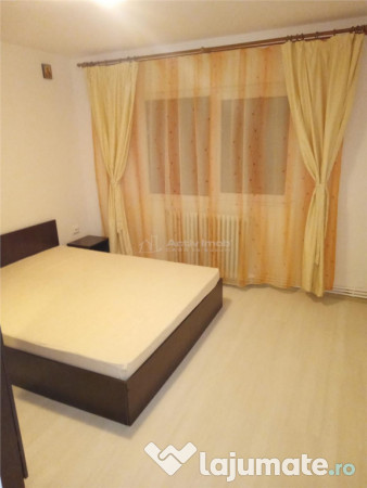 De inchiriat apartament decomandat zona Canta 